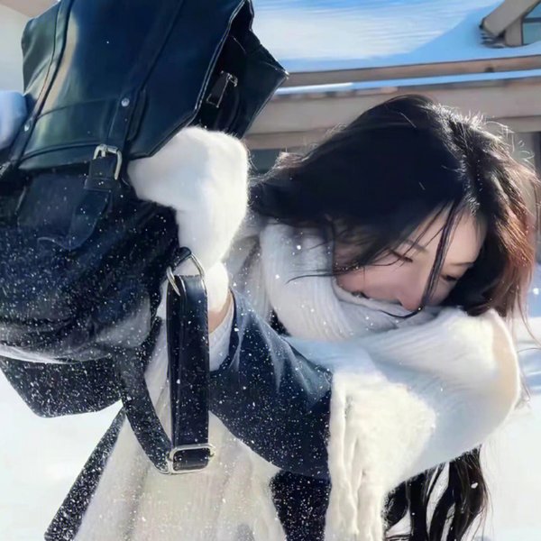 哺乳期的女人